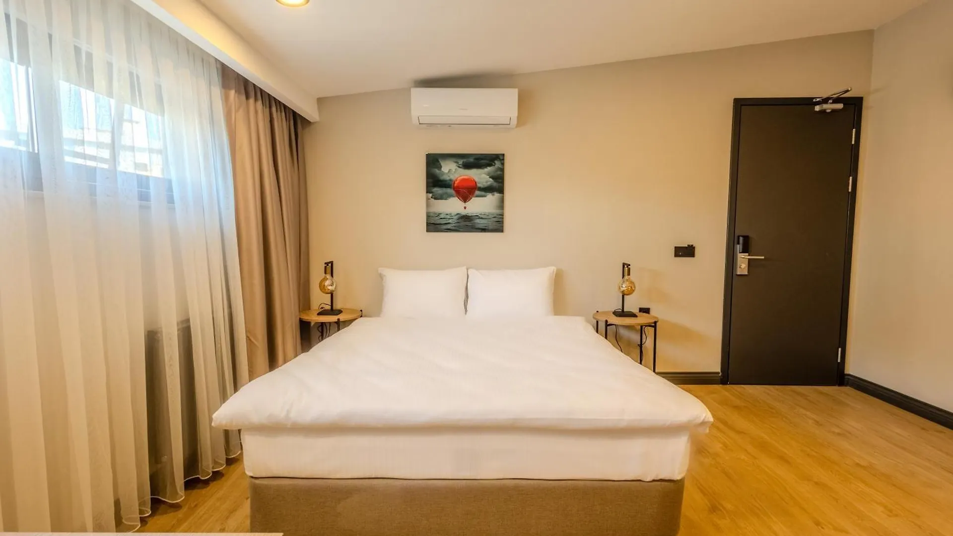 Отель Leliko Suites Анталья Турция