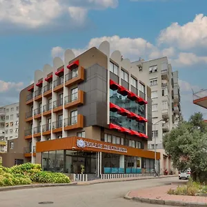 Hotel Wolf Of The City & Spa, Antalya