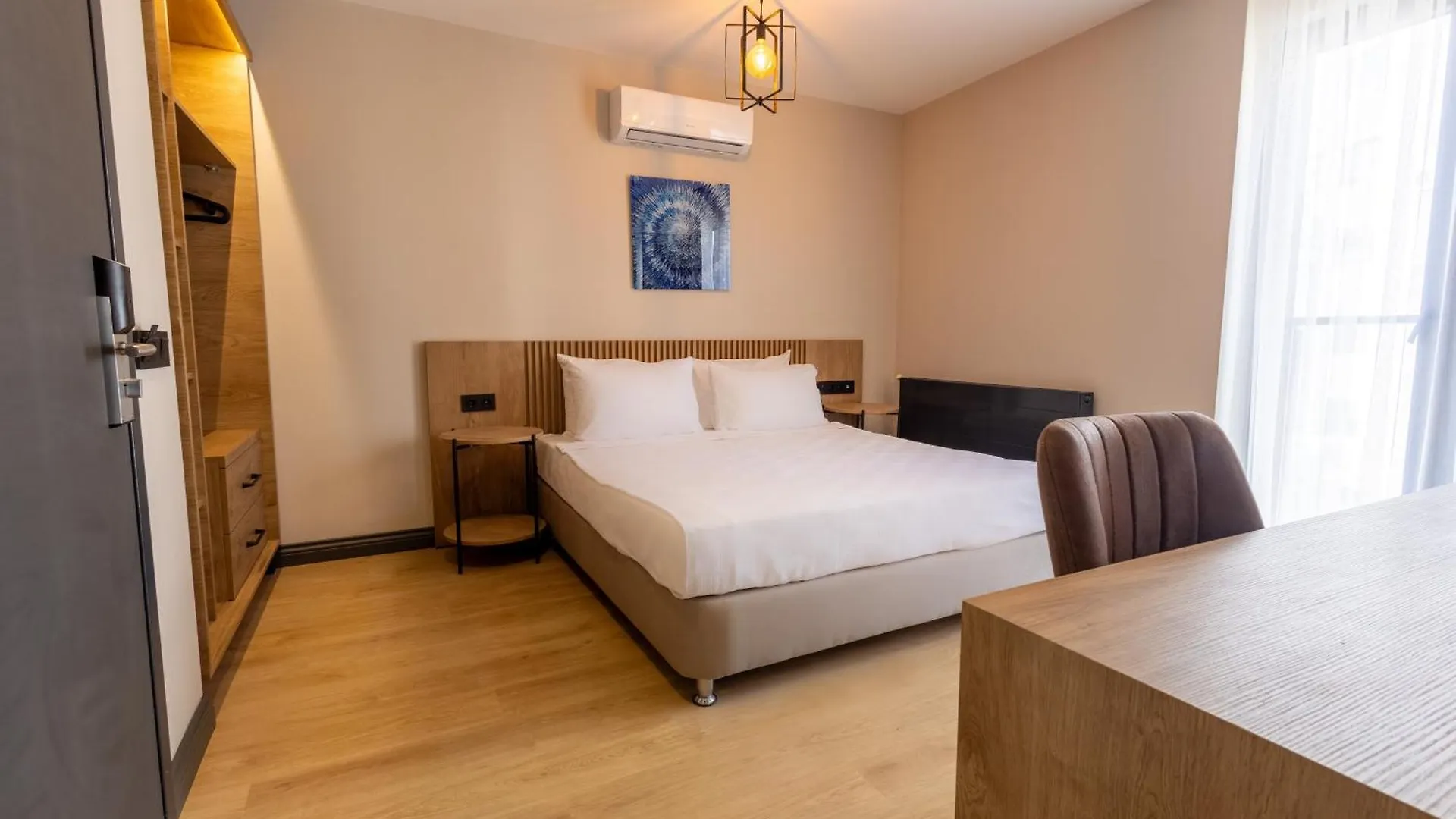 Leliko Suites Antalya 0*,